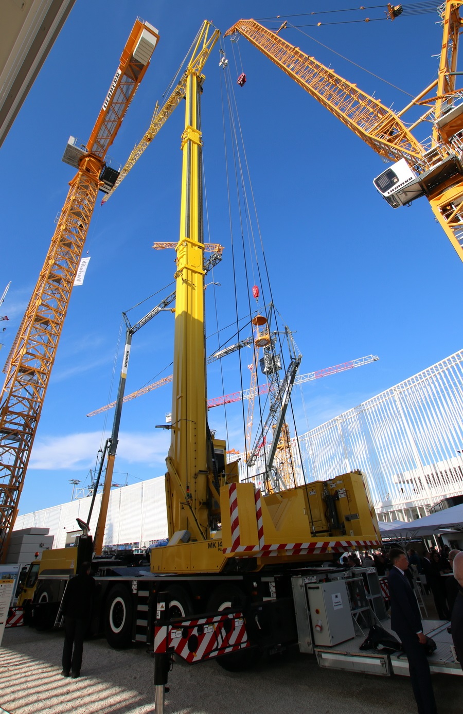 Liebherr MK 140 Eisele  - Copyright: www.olli80.de