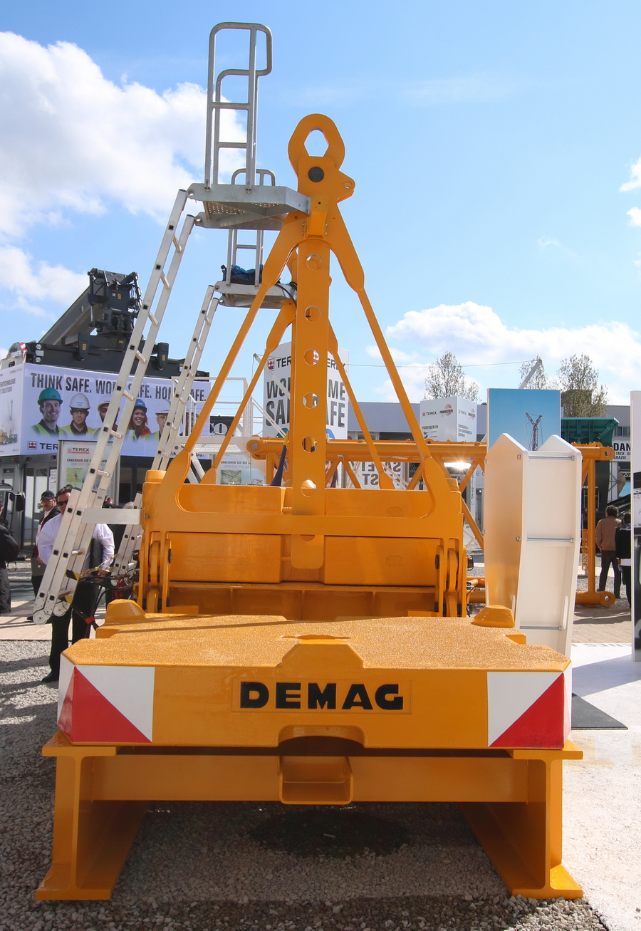 Demag CC 3800-1 - Copyright: www.olli80.de