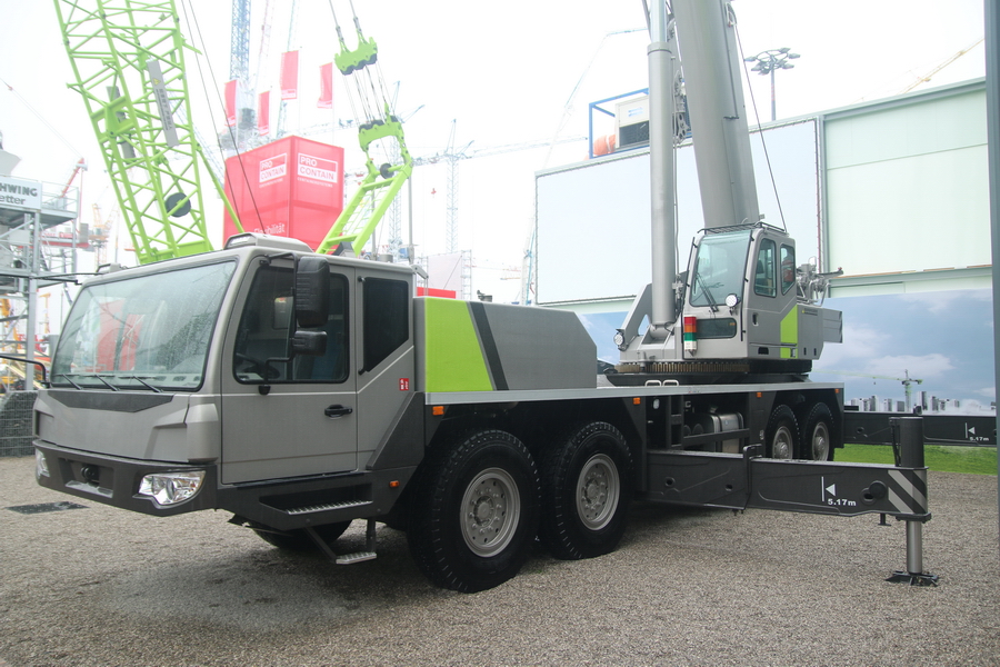 Zoomlion ZMC 85 - Copyright: www.olli80.de
