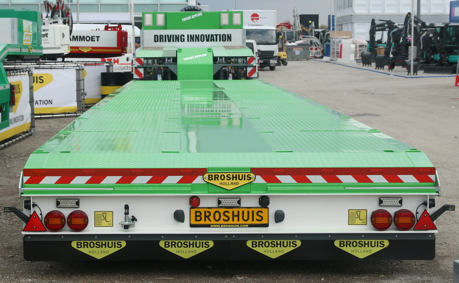 Broshuis SL ModulTrailer A.M. Kran Wind  - Copyright: www.olli80.de