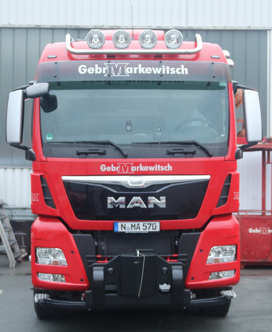 Gebr. Markewitsch - MAN TGX 33.560 D38 - Copyright: www.olli80.de