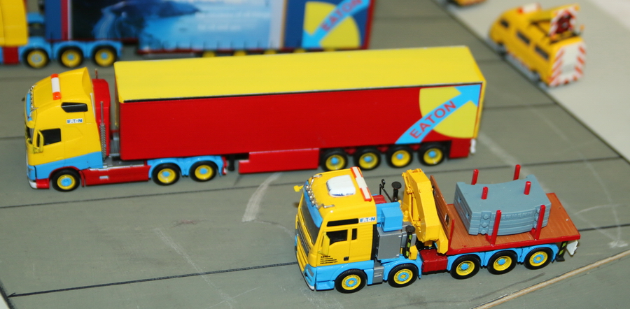 J. de Kort - Pritschen-LKW mit Ladekran - Copyright: www.olli80.de