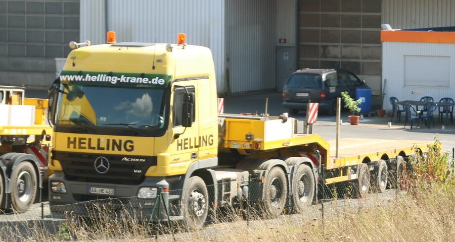 Helling - MB Actros - Copyright: www.olli80.de