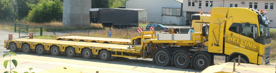 Helling - Volvo FH mit 7achsigem Semiauflieger - Copyright: www.olli80.de