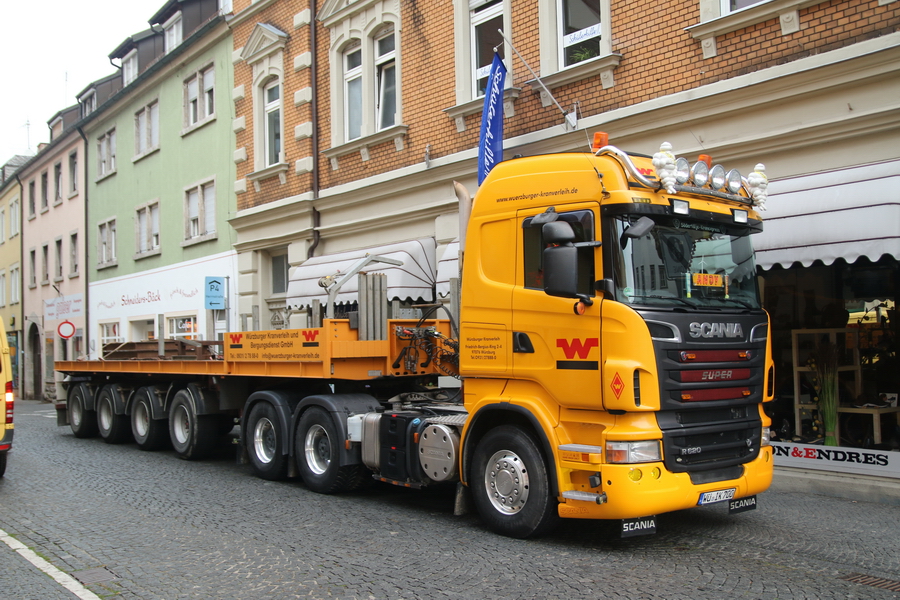 Scania R 620 Würzburger Kranverleih - Copyright: www.olli80.de