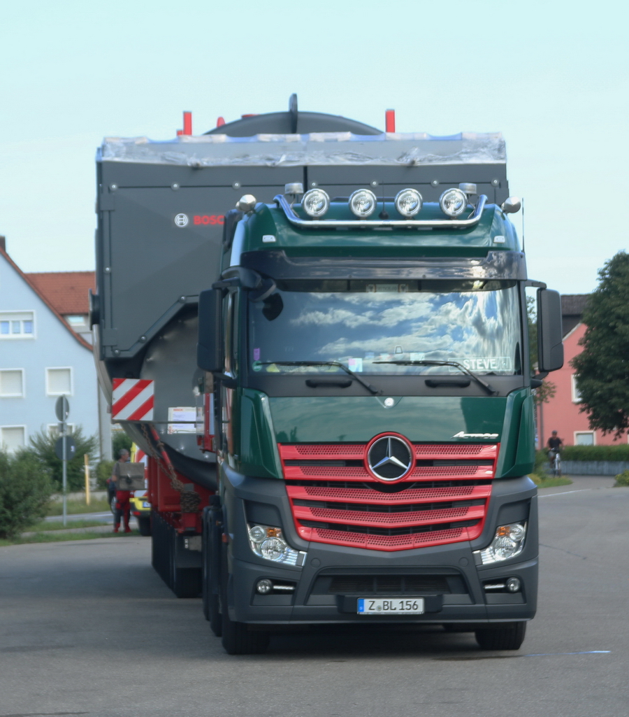 ELOS MB Actros 4158 - Copyright: www.olli80.de