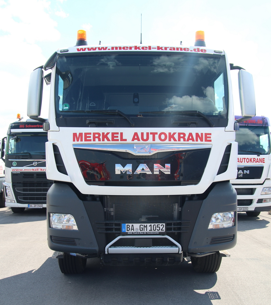 Merkel Krane Bamberg MAN TGX 26.520 - Copyright: www.olli80.de