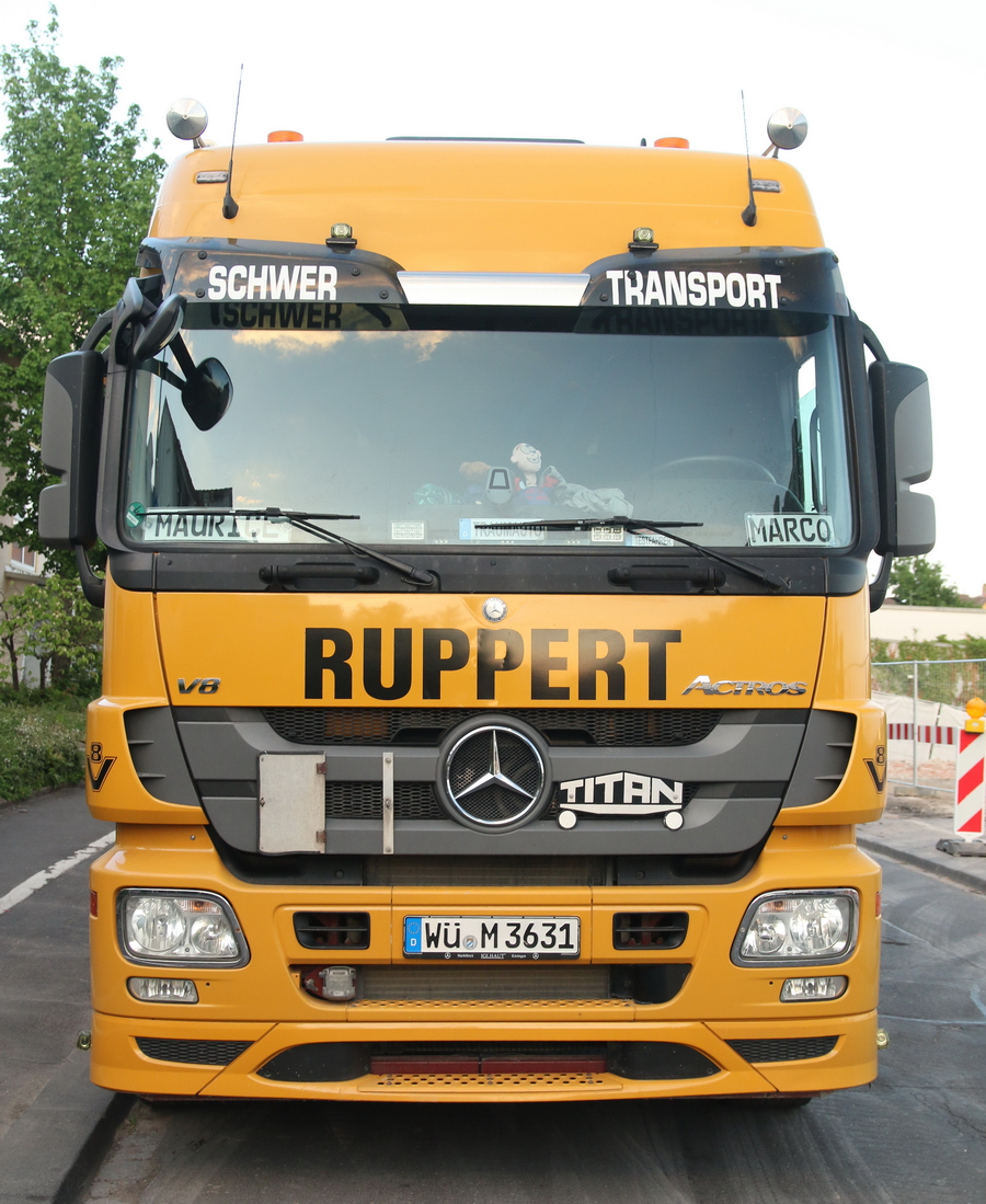 Ruppert MB Actros 3365 - Copyright: www.olli80.de