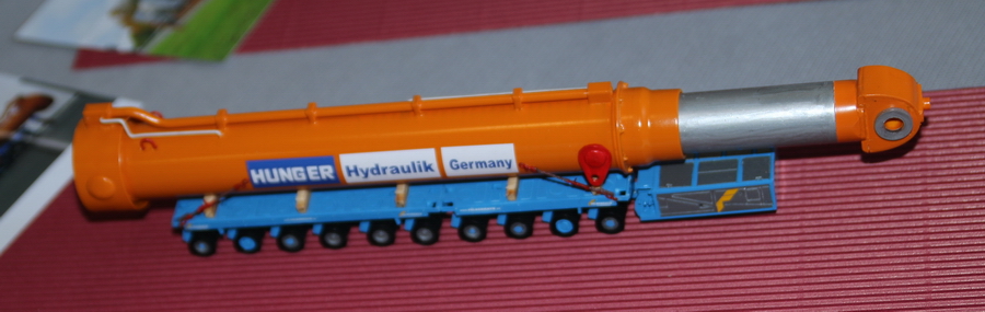 Ullrich Herberg: Zylindertransport - Copyright: www.olli80.de