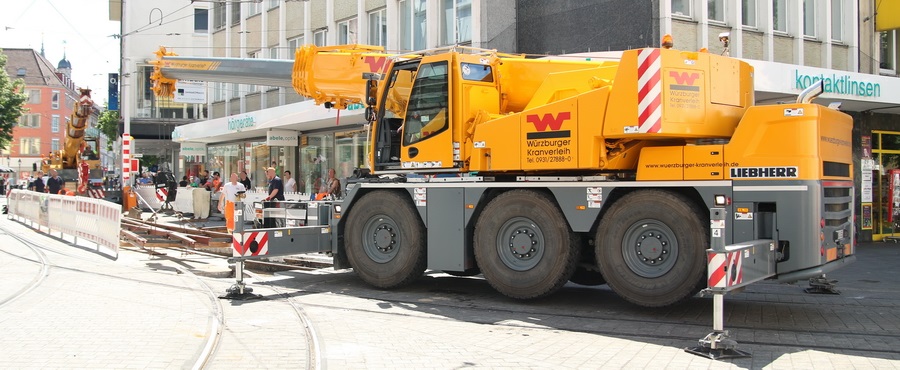Würzburger Kranverleih - Copyright: www.olli80.de