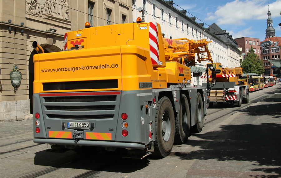 Würzburger Kranverleih LTC 1050-3.1 und LTM 1025 - Copyright: www.olli80.de
