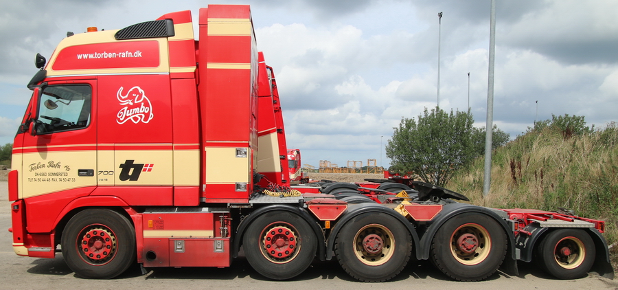 Torben Rafn - Volvo FH 16 700 mit Tag-Axle - Copyright: www.olli80.de