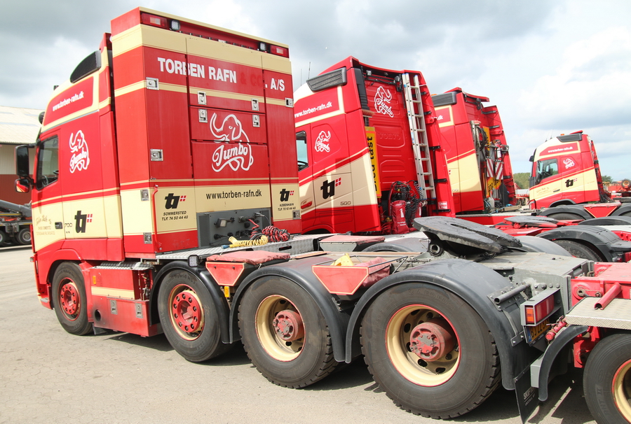 Torben Rafn - Volvo FH 16 700 mit Tag-Axle - Copyright: www.olli80.de