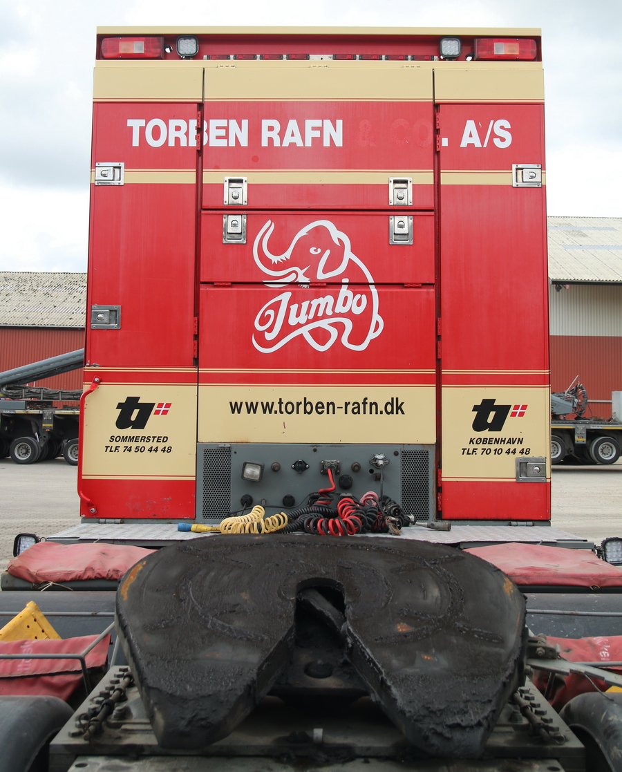 Torben Rafn - Volvo FH 16 700 mit Tag-Axle Schwerlastturm - Copyright: www.olli80.de