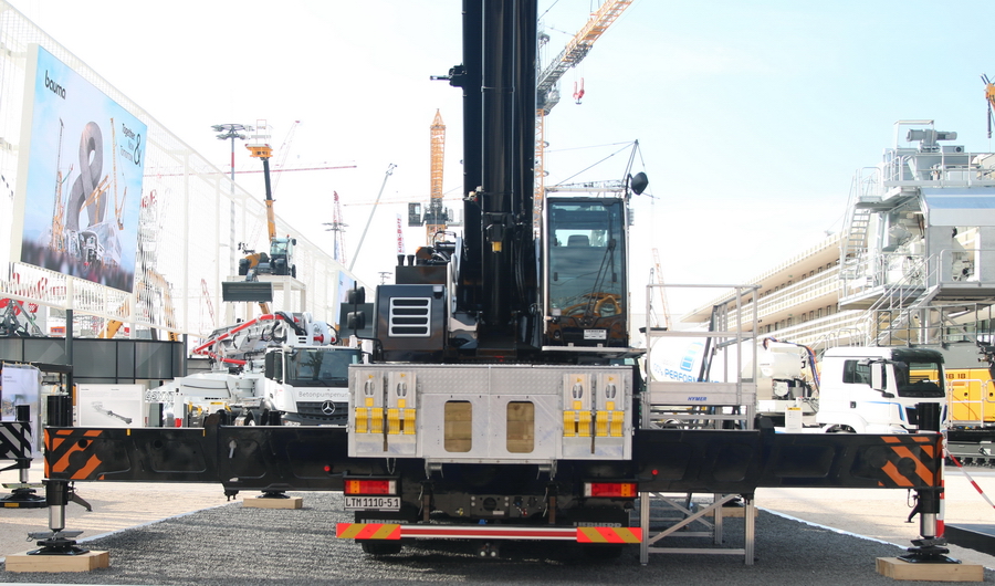 Liebherr LTM 1110-5.1 - Copyright: www.olli80.de