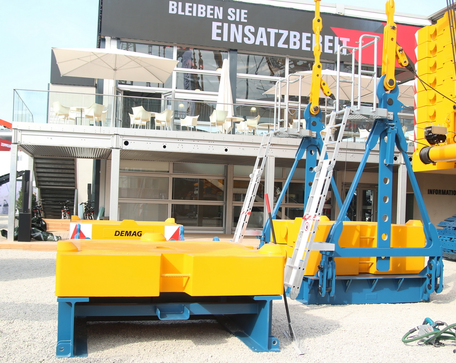 Demag CC 2800-2 Split-Tray - Copyright: www.olli80.de