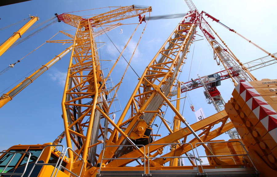 Demag CC 2800-2 Gittermasten - Copyright: www.olli80.de