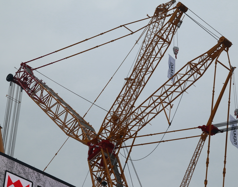 Demag CC 2800-2 Wippspitze mit Wipplenkern - Copyright: www.olli80.de