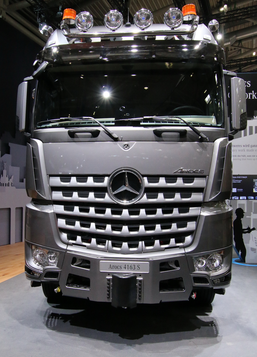 Mercedes Arocs 4163S - Copyright: www.olli80.de