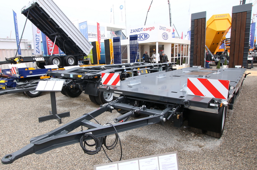 Zandt Cargo AT-P 300 - Copyright: www.olli80.de