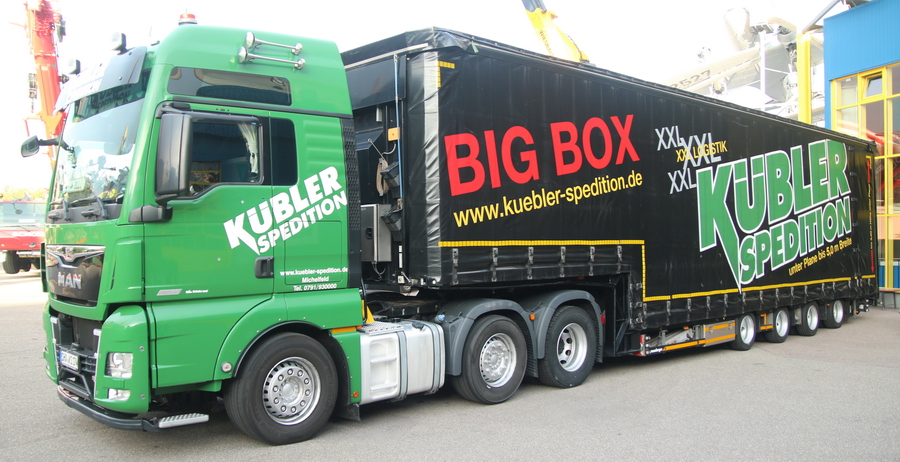 Kübler MAN TGX mit Vorlaufachse - Copyright: www.olli80.de