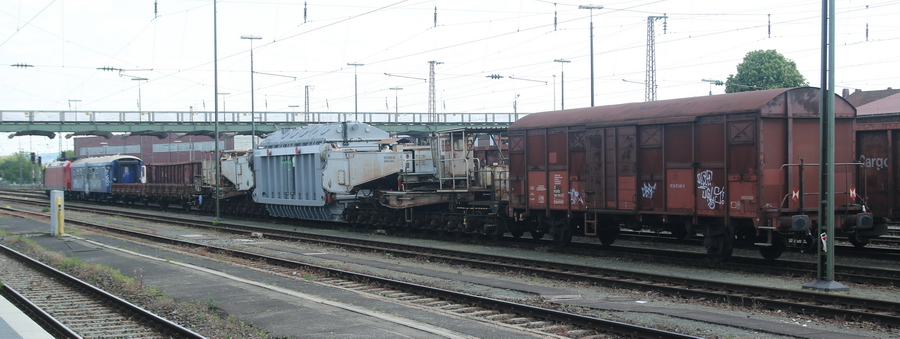 BR 185 mit Uaai 831 und Transformator - Copyright: www.olli80.de