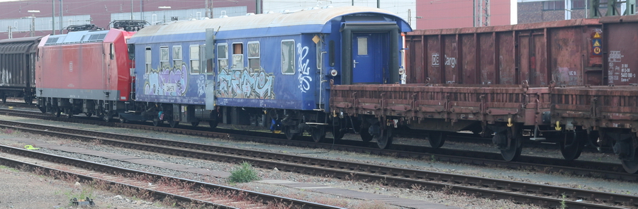BR 185 mit Trafotransportzug - Copyright: www.olli80.de