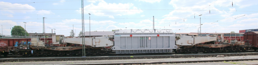 Tragschnabelwagen Uaai 831 mit Transformator - Copyright: www.olli80.de
