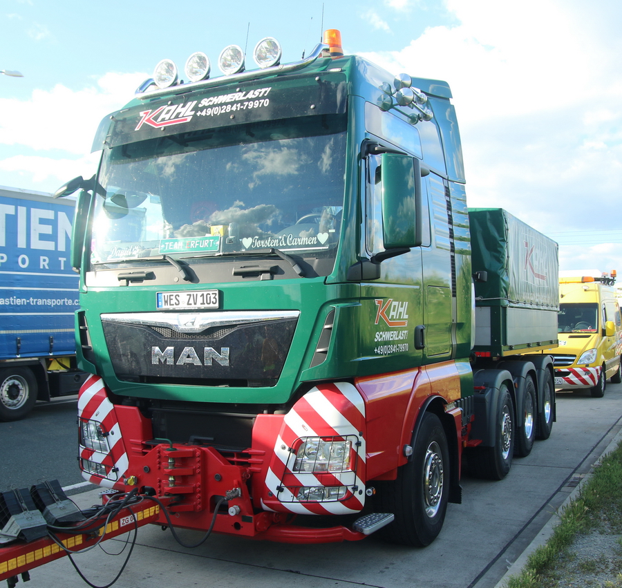 Kahl MAN TGX mit Brückenträger  - Copyright: www.olli80.de
