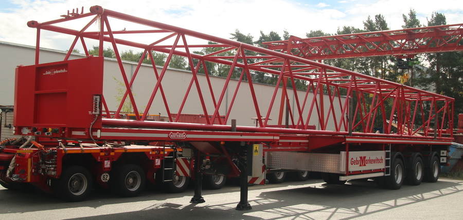 Gebr. Markewitsch Nooteboom Teletrailer mit Gittermastteilen - Copyright: www.olli80.de