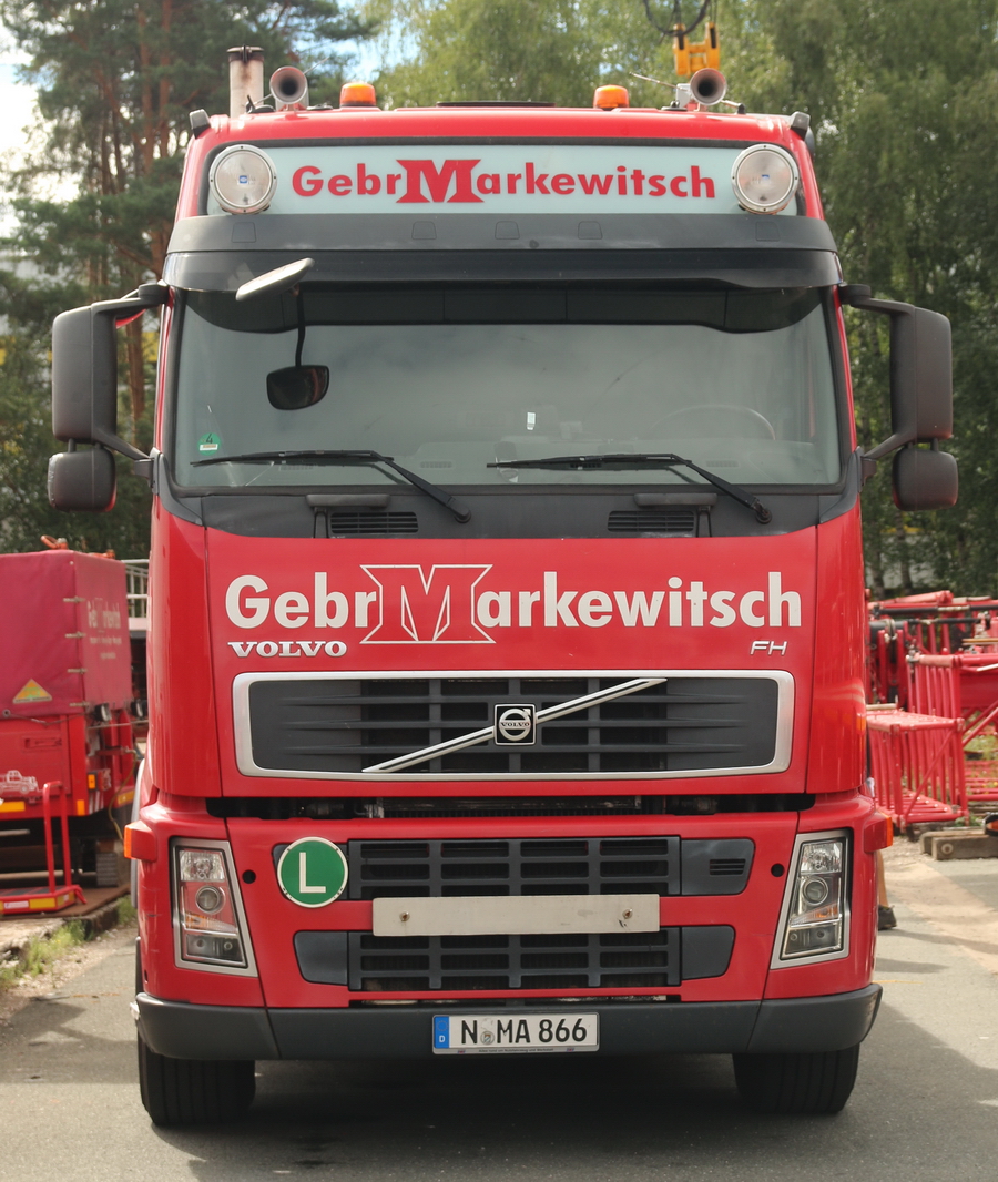 Gebr. Markewitsch Volvo FH 520 mit Vorlaufachse - Copyright: www.olli80.de