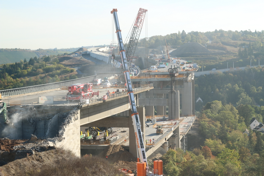 BAB3 Brücke Heidingsfeld - Copyright: www.olli80.de