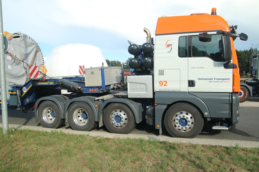 Universal MAN TGX 33.500 - Copyright: www.olli80.de