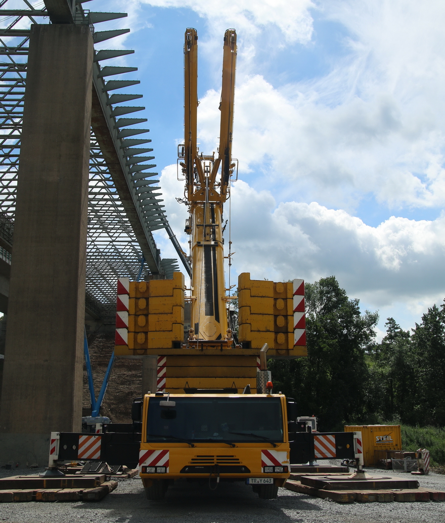 Steil Demag AC 350 - Copyright: www.olli80.de