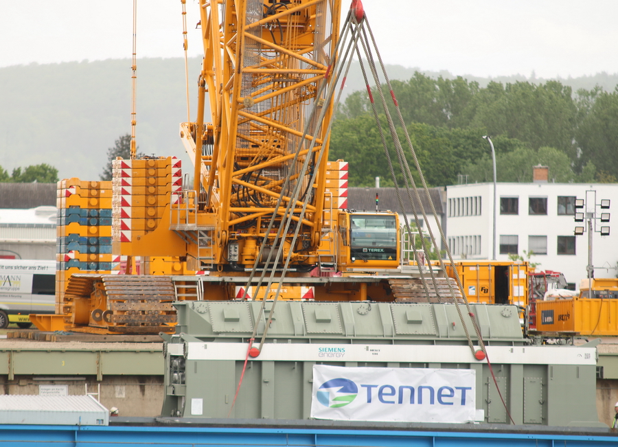 Sarens Bracht Superlift 3800 - Copyright: www.olli80.de