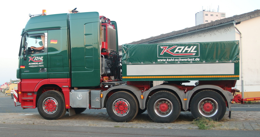 Kahl MB Actros 4165 - Copyright: www.olli80.de