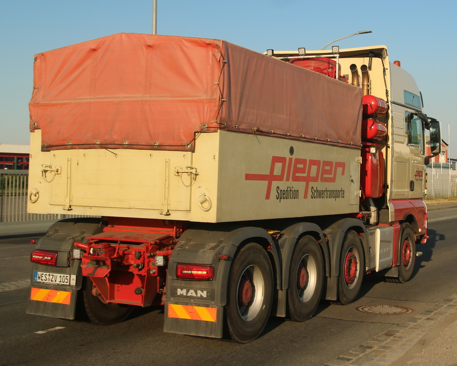 Pieper MAN TGX 41.640 - Copyright: www.olli80.de