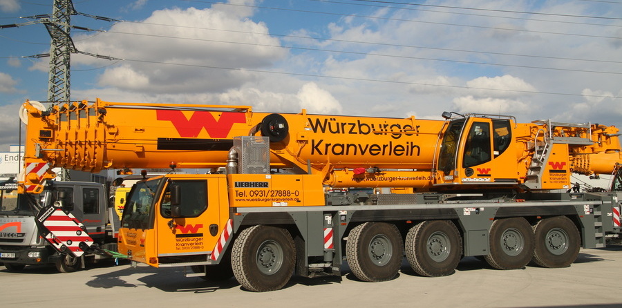 Würzburger Kranverleih LTM 1250-5.1  - Copyright: www.olli80.de