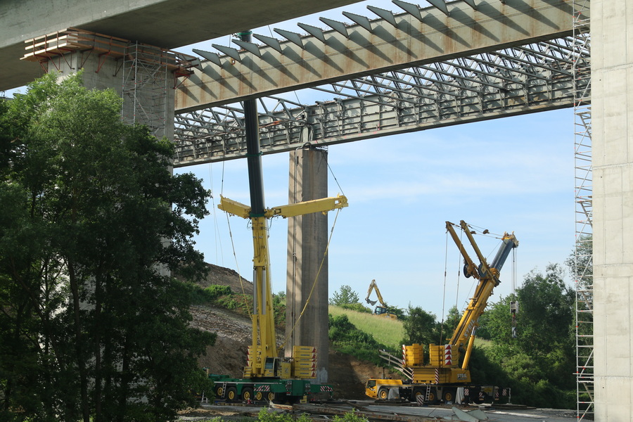 Steil LTM 1400-7.1 & Steil Terex AC 350 - Copyright: www.olli80.de