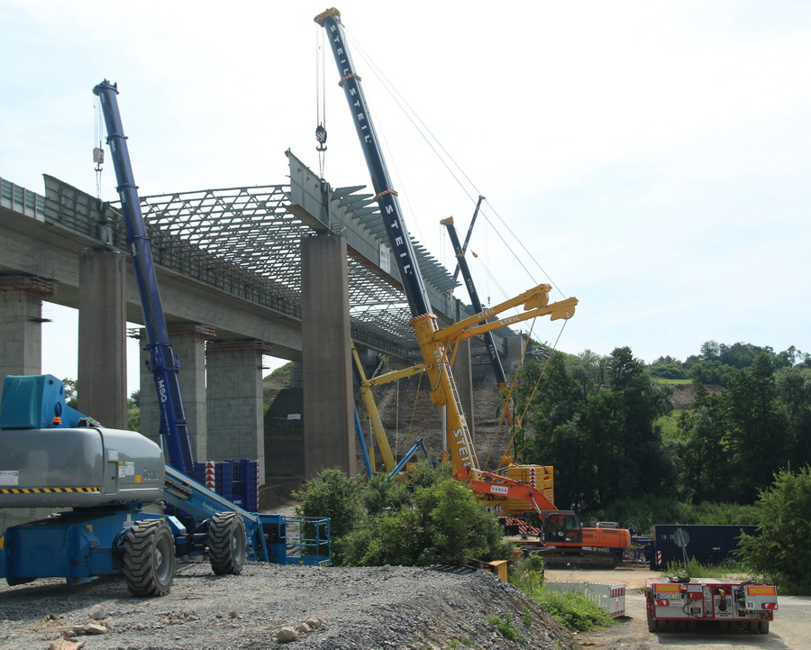 Autobahnbrücke Kürnach - Copyright: www.olli80.de