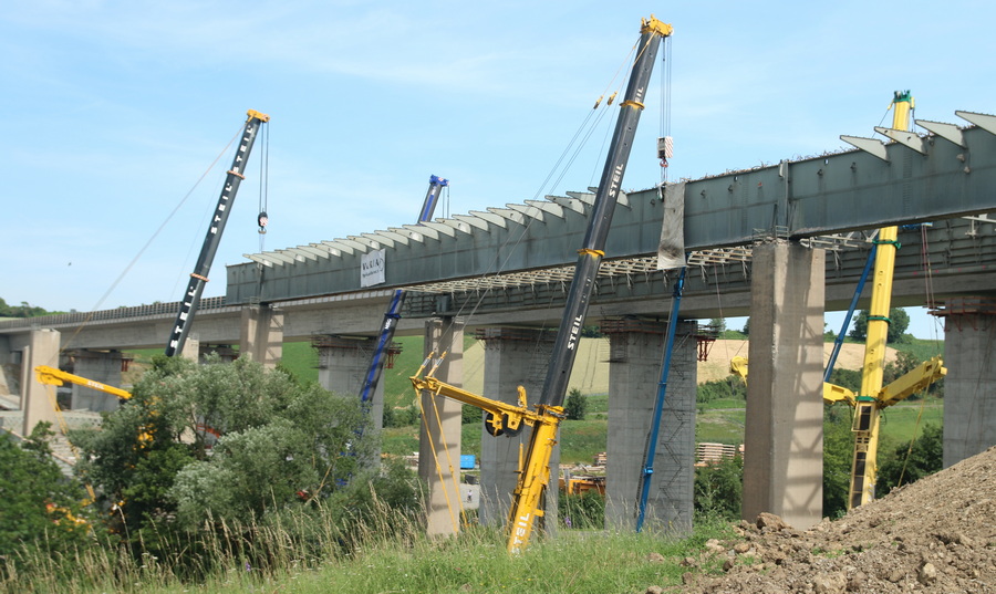 Autobahnbrücke Kürnach - Copyright: www.olli80.de