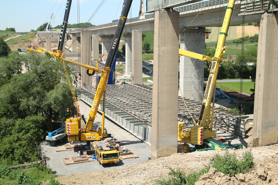 Autobahnbrücke Kürnach - Copyright: www.olli80.de