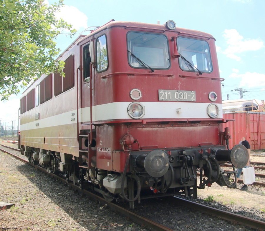 BR 211 030-2 - Copyright: www.olli80.de