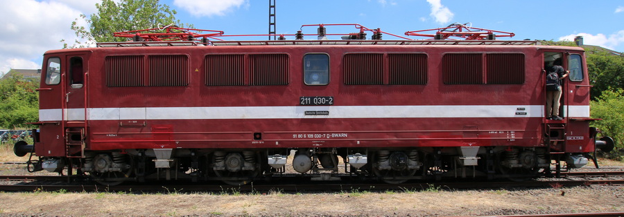 BR 211 030-2 - Copyright: www.olli80.de