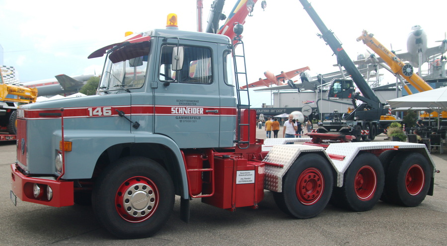 Schneider Scania 146 - Copyright: www.olli80.de