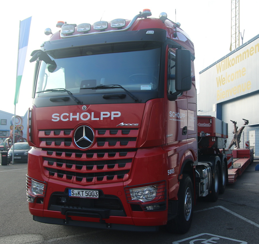 Scholpp Arocs 2658 - Copyright: www.olli80.de