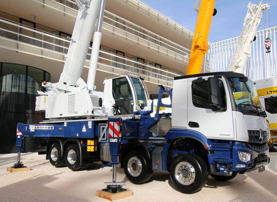 Bauma 2022 - Liebherr LTF 1060-4.1 Wasel - Copyright: www.olli80.de