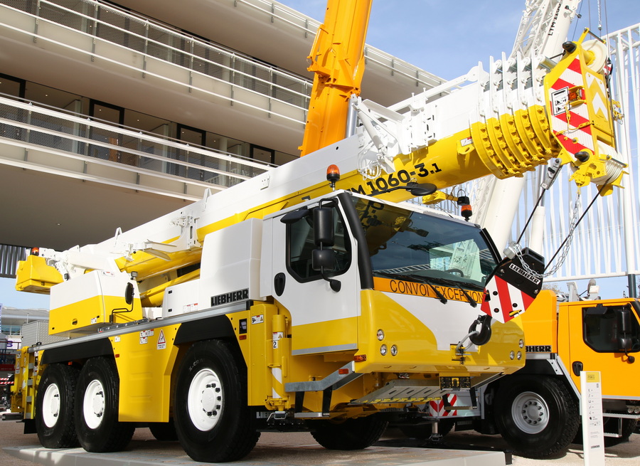 Bauma 2022 - Liebherr LTM 1060-3.1 Mediaco - Copyright: www.olli80.de