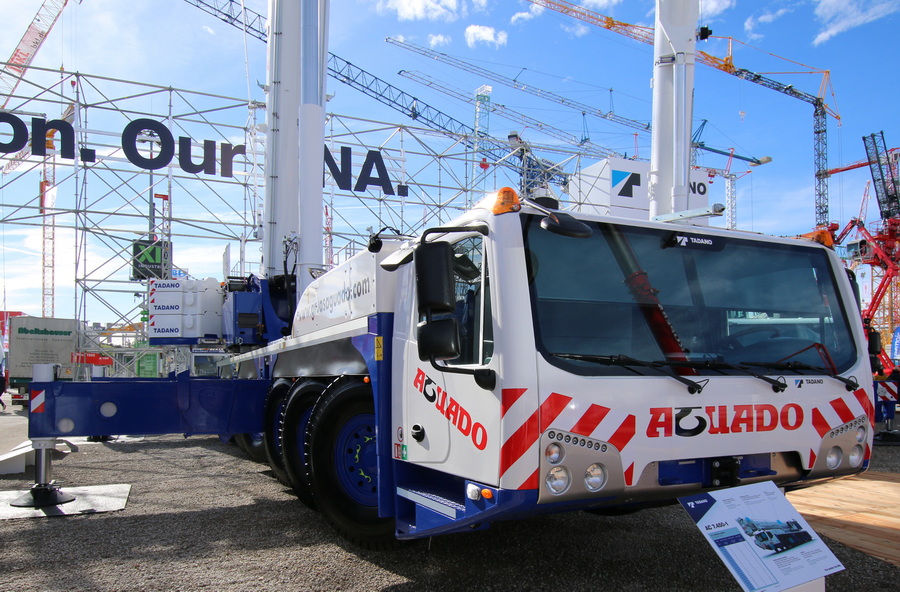 Bauma 2022 - Tadano AC 7.450-1 Aguado Frontansicht - Copyright: www.olli80.de