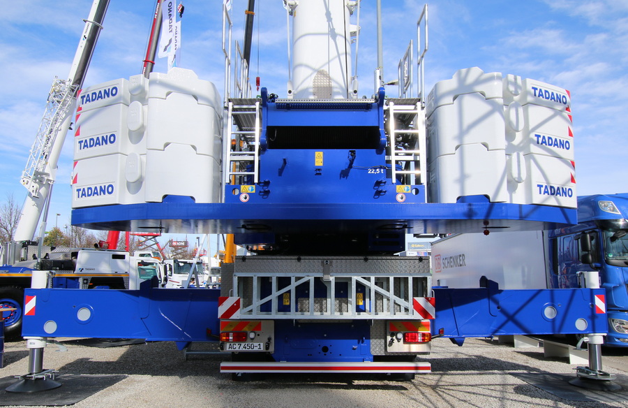 Bauma 2022 - Tadano AC 7.450-1 Aguado Heckansicht - Copyright: www.olli80.de